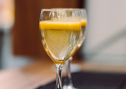 Entremets-Mangue-Vakana-vanille-F-Lesage-Sorah-2025b